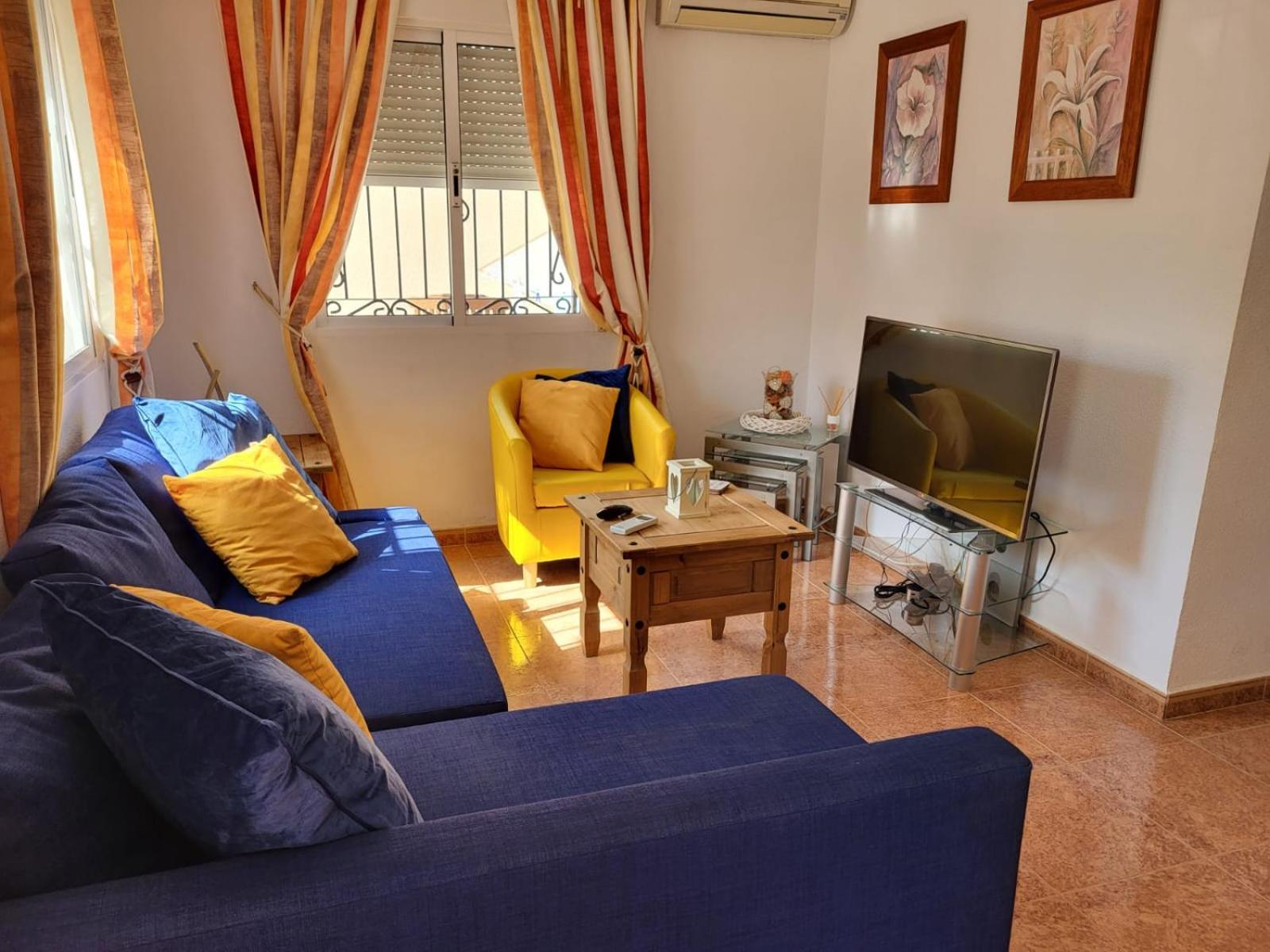 הוילה Orihuela - Sleeps 6 - Pool - Parking - Petfriendly מראה חיצוני תמונה
